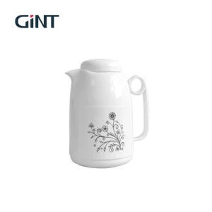 Kunststof glas gevoerde koffiekaraf.